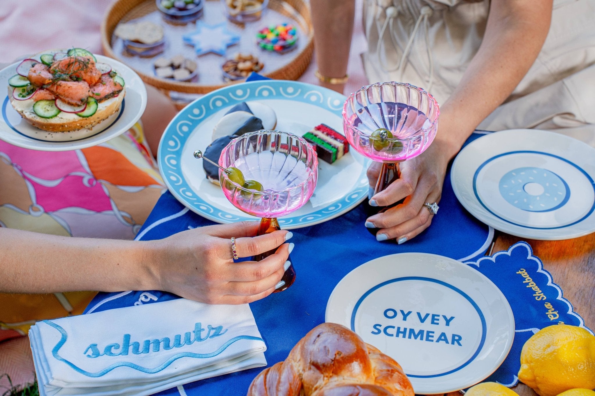 Schmutz | Dinner Napkins - JEWISHJOY.co